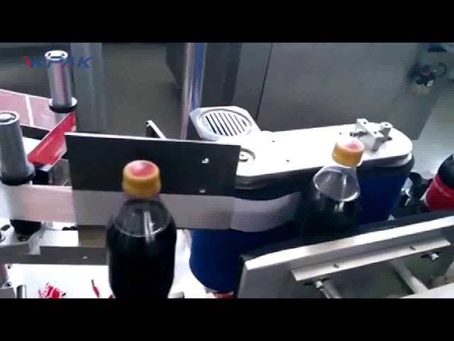स्वचालित कोला बोतल लेबलिंग मशीन
